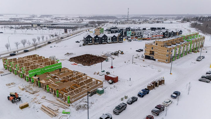 Echo, Midtown St. Albert, Alberta
